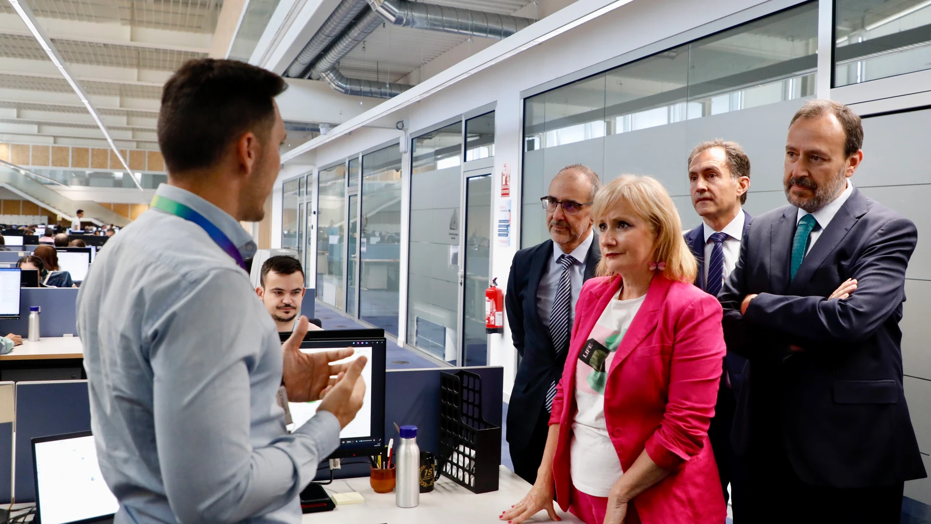 La consejera de Industria, Comercio y Empleo, Leticia García, visita las instalaciones del Centro de Innovación Tecnológica