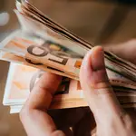 Hacienda resuelve la duda: esta es la cantidad de dinero exacta que puedes guardar en casa legalmente