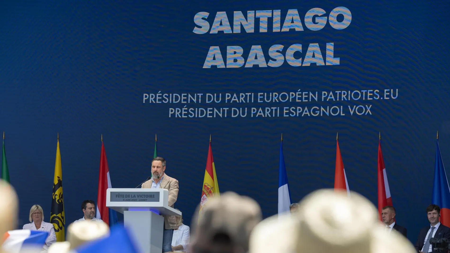 Abascal arremete contra Sánchez ante Le Pen, Salvini y Orban: "Lleva siete años cabalgando sobre la corrupción"