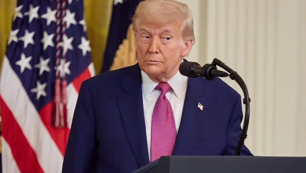 US President Donald Trump signs executive orders