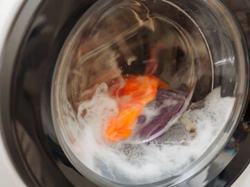 Expertos alertan: hay una prenda que debes lavar siempre tras cada uso