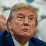 President Trump hosts Juventus soccer club at White House