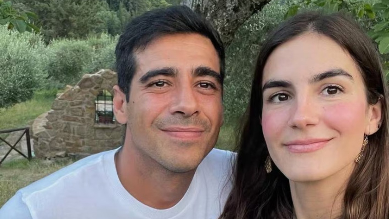 El hijo de Mariló Montero y Carlos Herrera se pone tierno con su prometida y madre de su futuro hijo
