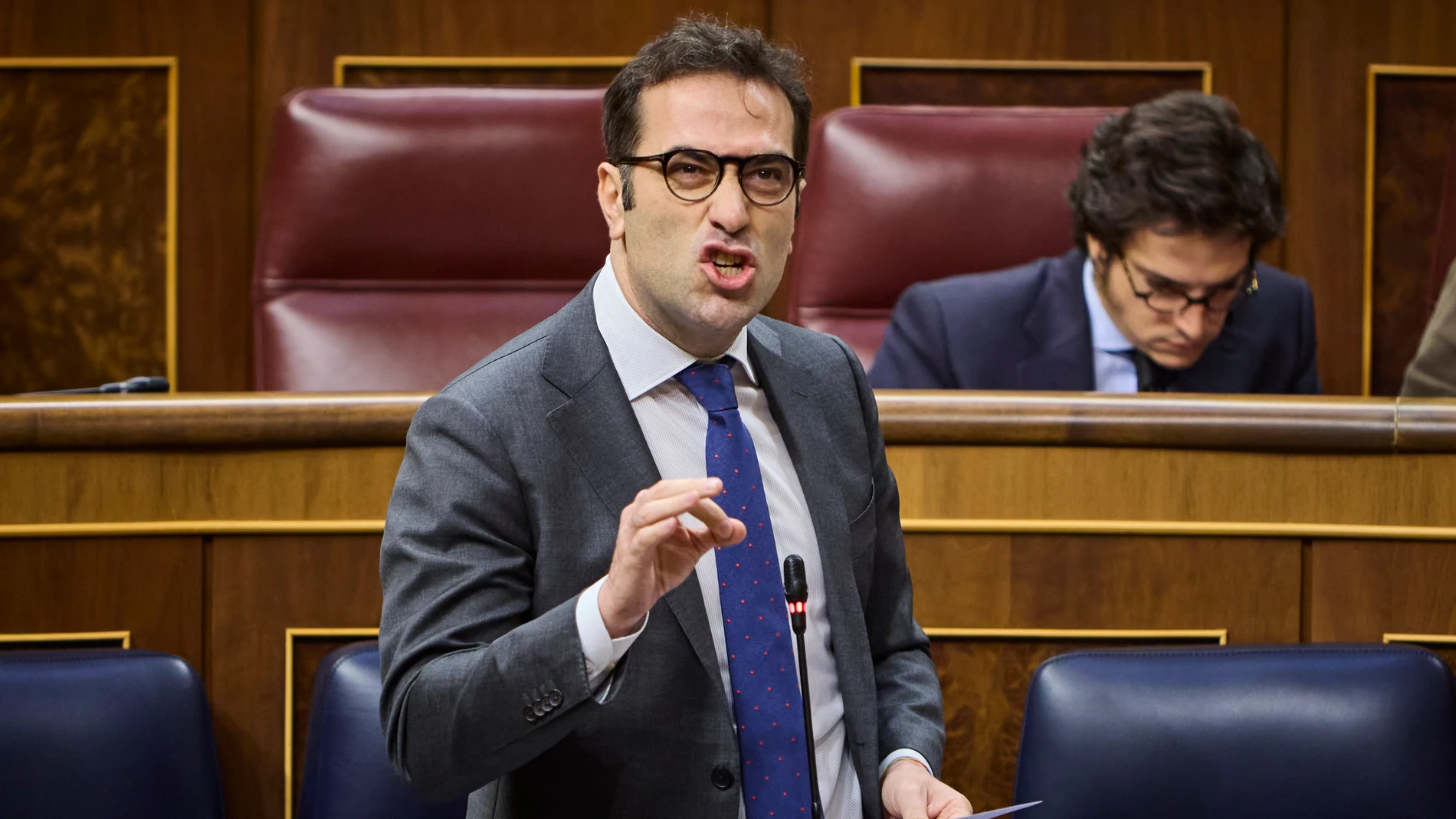 Sesión de control al Gobierno en el Congreso de los Diputados. Comparece el ministro de Economía, Carlos Cuerpo.