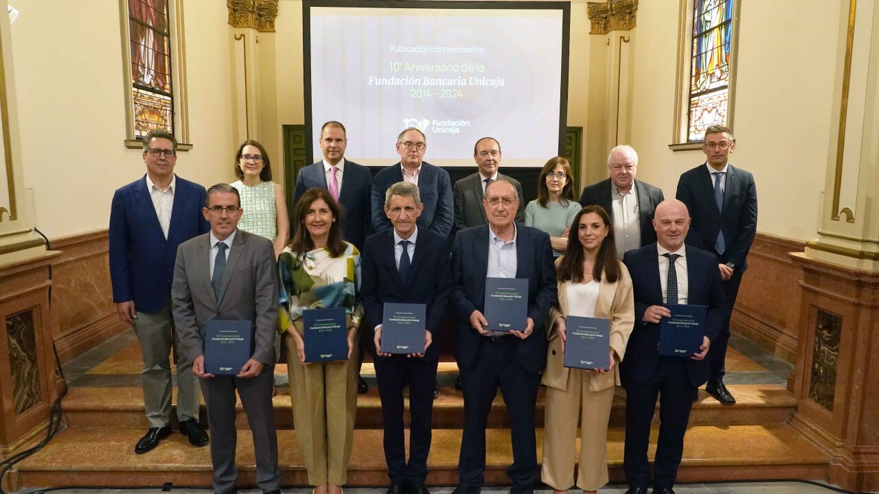 Fundación Unicaja publica un libro en el marco de su décimo aniversario