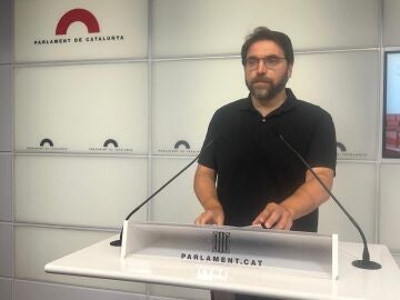 El portavoz del PSC en el Parlament, Ferran Pedret, en rueda de prensa