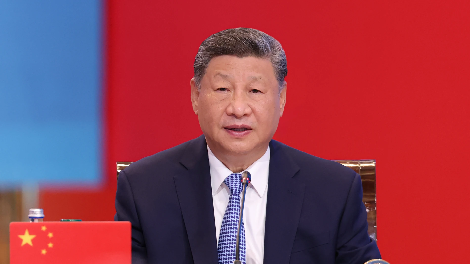 ASTANA, June 17, 2025 -- Chinese President Xi Jinping delivers a keynote speech during the second China-Central Asia Summit in Astana, Kazakhstan, June 17, 2025. The second China-Central Asia Summit was held in Astana on Tuesday. Kazakh President Kassym-Jomart Tokayev chaired the summit. Xi, Kyrgyz President Sadyr Japarov, Tajik President Emomali Rahmon, Turkmen President Serdar Berdimuhamedov and Uzbek President Shavkat Mirziyoyev attended the summit.Europa Press/Contacto/Huang Jingwen1...