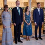 Begoña Gómez y Pedro Sánchez con los Reyes Felipe y Letizia en la cena de gala de la ONU