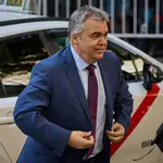 El exsecretario de organización del PSOE, Santos Cerdán , a su llegada al Tribunal Supremo en Madrid, este lun