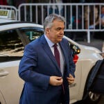 El exsecretario de organización del PSOE, Santos Cerdán , a su llegada al Tribunal Supremo en Madrid, este lun