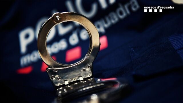 Sucesos.- Detenido por un accidente en Lleida en el que murió su pareja, a la que forzó a subir al coche