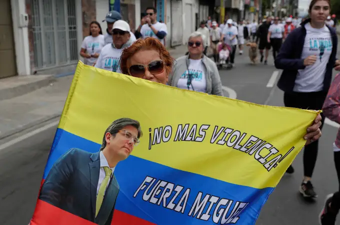 Muere Miguel Uribe Turbay, senador y candidato presidencial colombiano, tras los disparos recibidos en junio Muere Miguel Uribe Turbay, senador y candidato presidencial colombiano, tras los disparos recibidos en junio
