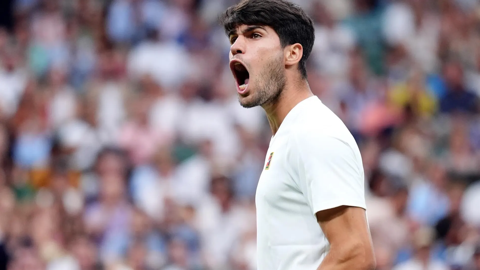 Tenis/Wimbledon.- El tenista español Carlos Alcaraz, a cuartos de Wimbledon tras lucir ante Rublev