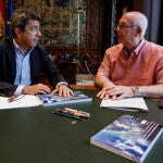 Mazón recibe al nuevo alcalde de Paiporta, Vicent Císcar 