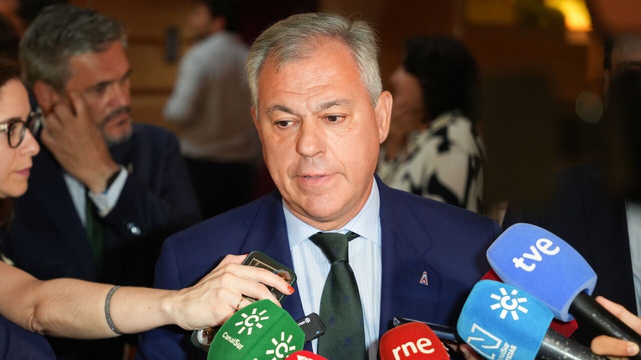 El Ayuntamiento de Sevilla aprueba de forma "urgente" un contrato de limpieza de colegios con 387 trabajadores