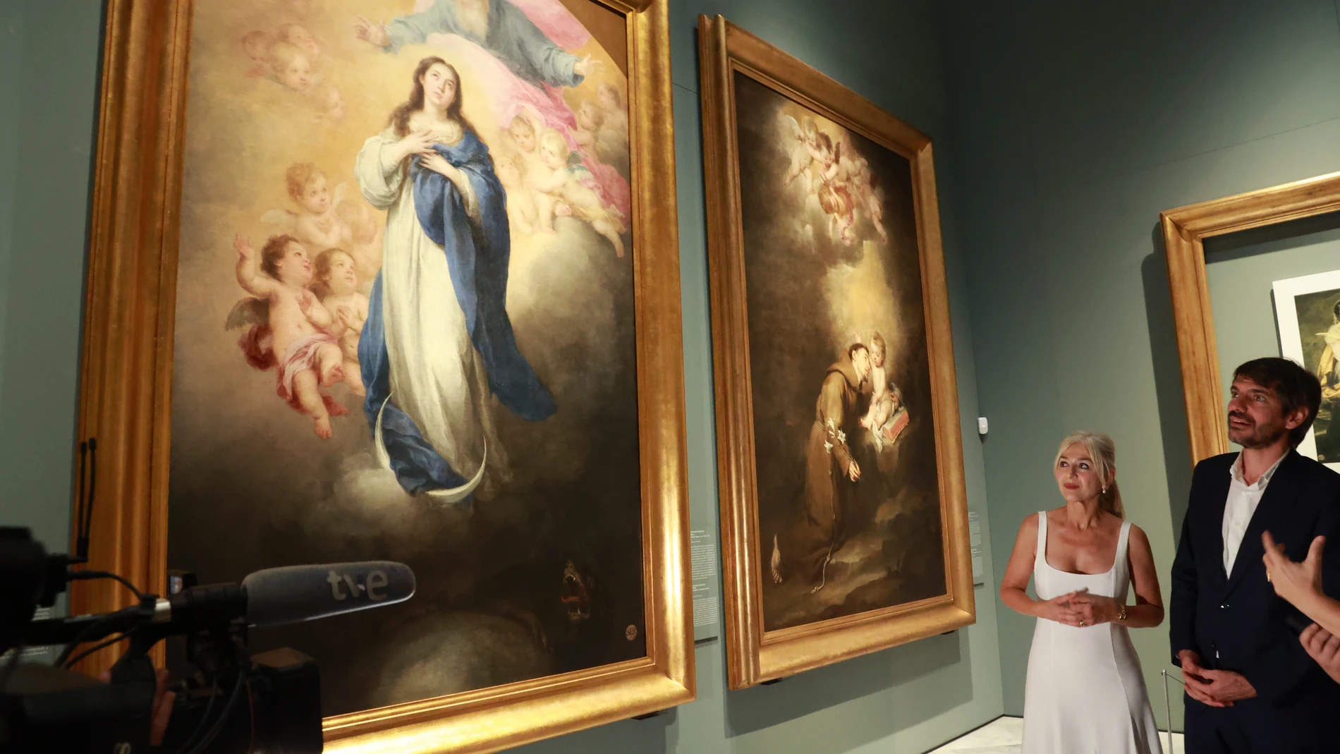 El ministro de Cultura, Ernest Urtasun, y la consejera de Cultura de la Junta, Patricia del Pozo, durante la visita al Museo de Bellas Artes. A 07 de julio de 2025, en Sevilla (Andalucía, España). El ministro de Cultura, Ernest Urtasun, y la consejera de Cultura de la Junta de Andalucía, Patricia del Pozo, han anunciado este lunes la ampliación del Museo de Bellas Artes de Sevilla, museo de titularidad estatal y gestión transferida a la comunidad autónoma. Lo han hecho en una rueda de prensa ...