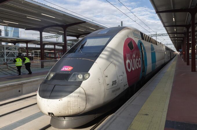 MADRID.-Adif identifica tres trenes de Ouigo averiados este lunes con retrasos de más de 1 hora y media