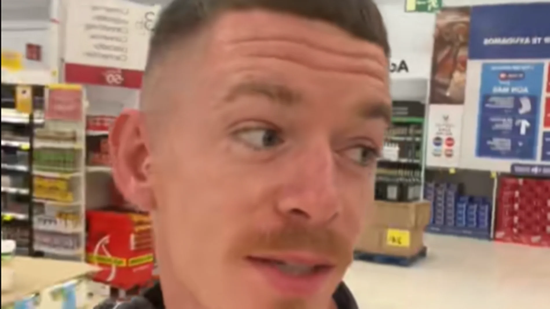 Caven O’Grady en su visita al supermercado español