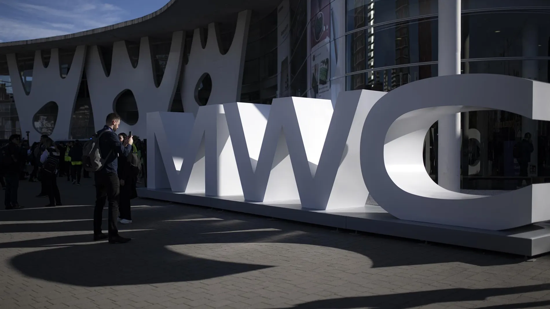 Economía.- El Govern catalán aportará 48 millones a la MWCapital hasta 2030 para mantener la sede de Barcelona