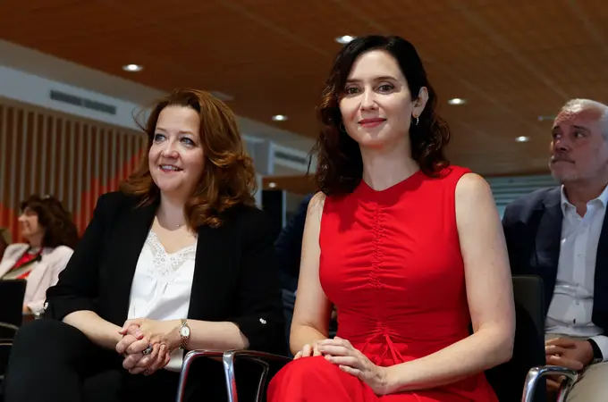 Madrid denuncia que el Gobierno le quita uno de cada dos euros en Sanidad Madrid denuncia que el Gobierno le quita uno de cada dos euros en Sanidad