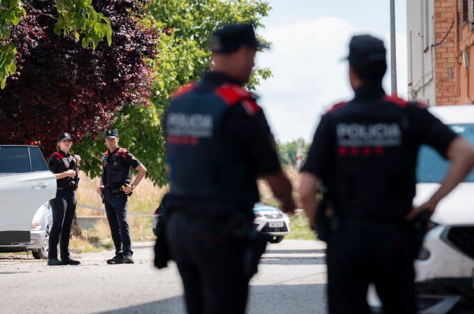Mata a su hermano en Calldetenes y muere abatido tras atrincherarse y herir a 5 mossos