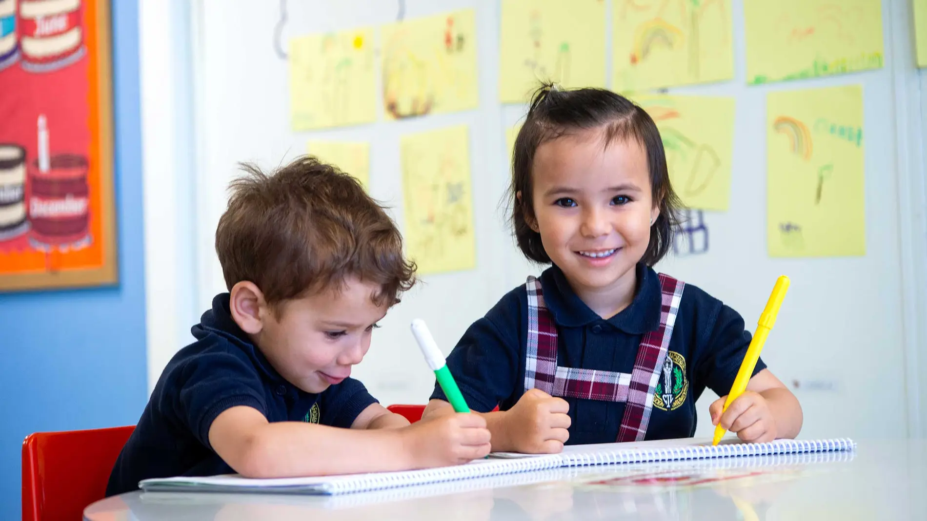 Como Colegio del Mundo IB, aplica el Programa de la Escuela Primaria desde los primeros años, fomentando el pensamiento crítico, la indagación y los valores.