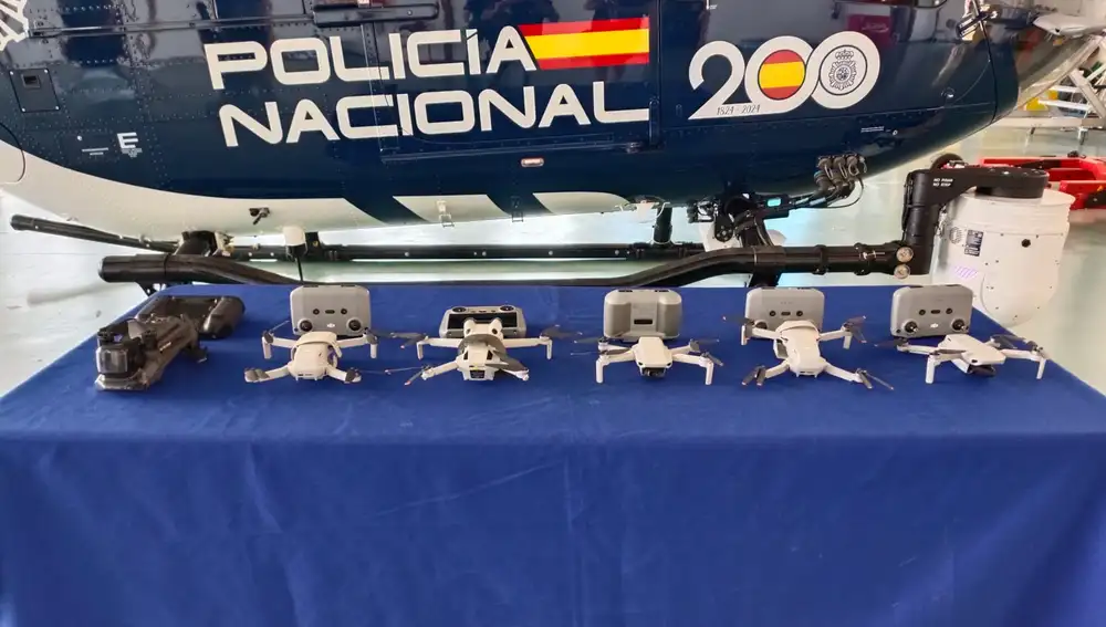 La Policía interviene seis drones "intrusos" durante la cumbre de la ONU en Sevilla