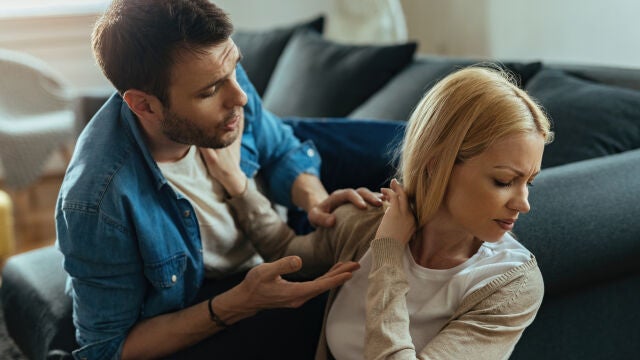 Estas señales de advertencia indican que estás en una relación con una persona manipuladora