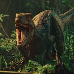'Jurassic World: Rebirth' nos sumerge en un mundo prehistórico como nunca antes