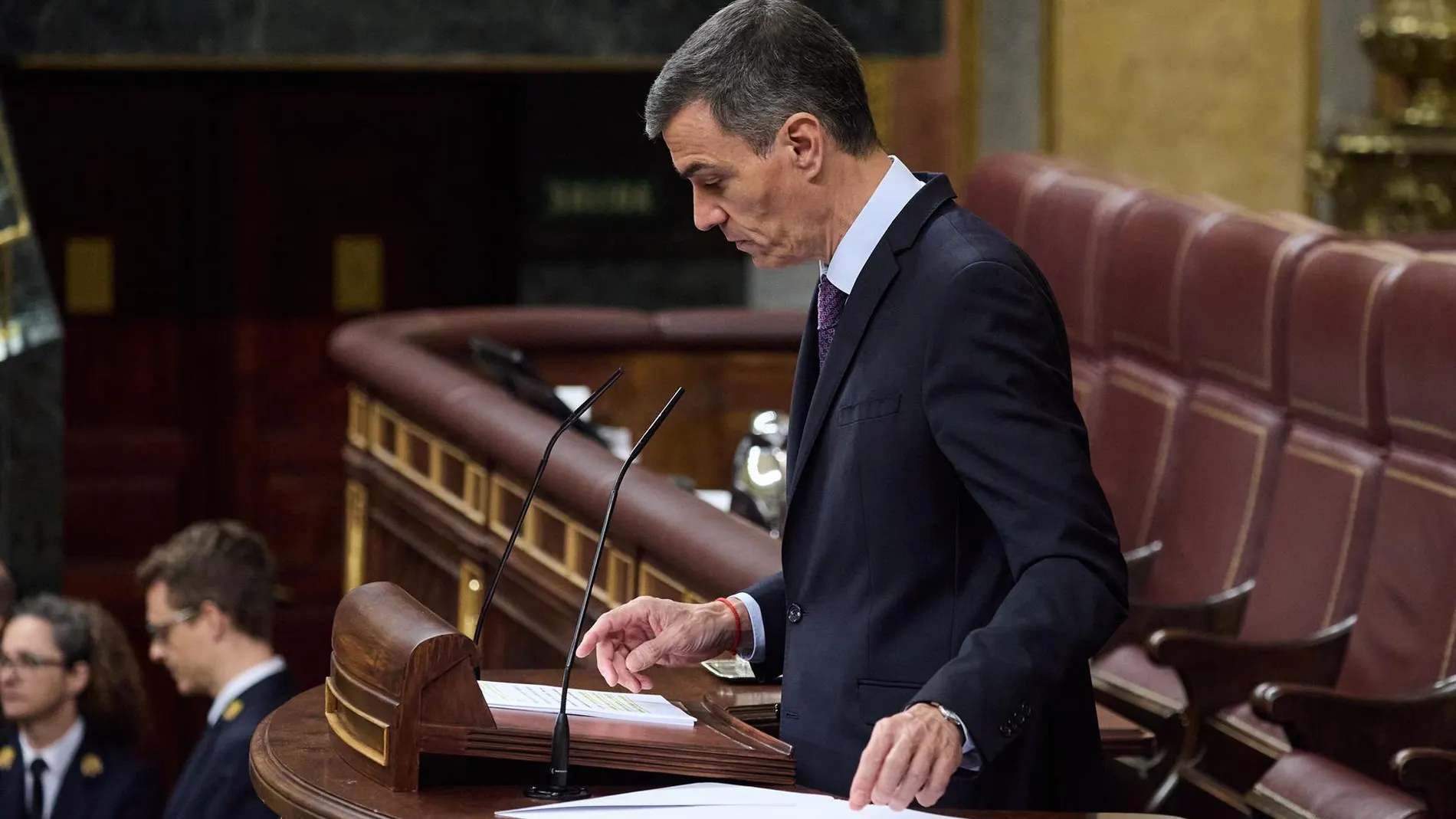 VÍDEO: Sánchez avisa a Feijóo de que está "más solo que nunca" y "en el rincón de la infamia" defendiendo a Netanyahu