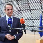 Grecia suspenderá durante tres meses la tramitación de solicitudes de asilo a migrantes del norte de África