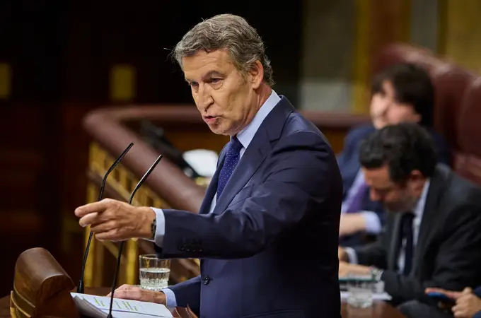 Feijóo, a degüello contra Sánchez: Feijóo, a degüello contra Sánchez: