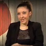 Laura, soltera de First Dates de Madrid de 34 años, impacta a su cita con su enfermedad