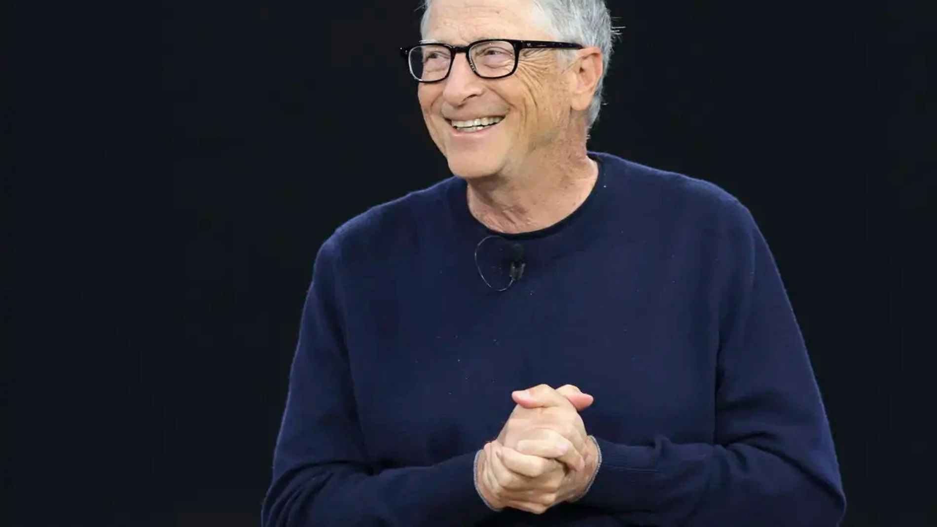 Bill Gates vuelve a la actividad laboral por una buena causa