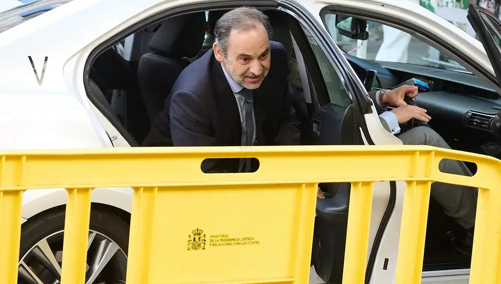 El PSOE explica que recibió parte de las donaciones de Ábalos a través del Grupo Parlamentario