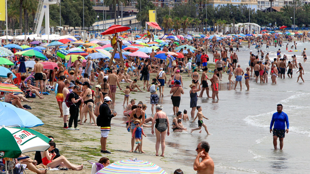 El verano deja 291 muertos por el calor en Alicante, 86 en Castellón y 38 en Valencia