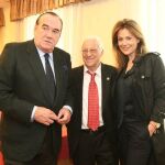 Fernando Fernández-Tapias, El Padre Ángel y Nuria González
