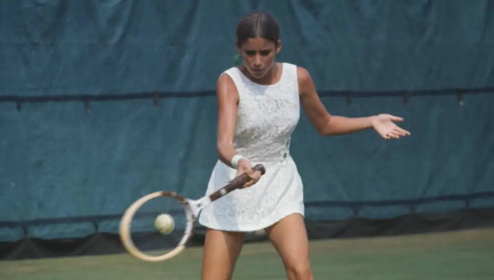 Chris Evert y el vestido que rompi las reglas del tenis femenino y lo cambi para siempre Chris Evert y el vestido que rompi las reglas del tenis femenino y lo cambi para siempre
