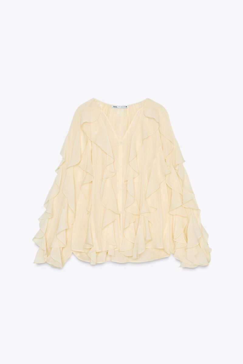 Blusa de volantes.