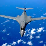 Estados Unidos actualiza uno de sus bombarderos más icónicos: ahora puede lanzar misiles hipersónicos