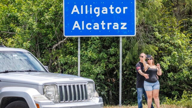 Florida's Alligator Alcatraz detention center