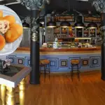 Interior de l Restaurante La Fauna Gaastro de Burgos