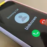 Llaman, contestas y cuelgan. Así funciona el 'robocalling', una de las prácticas más molestas de los spammers telefónicos