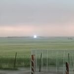 Captan una bola de rayos en medio del campo: la imagen es realmente perturbadora