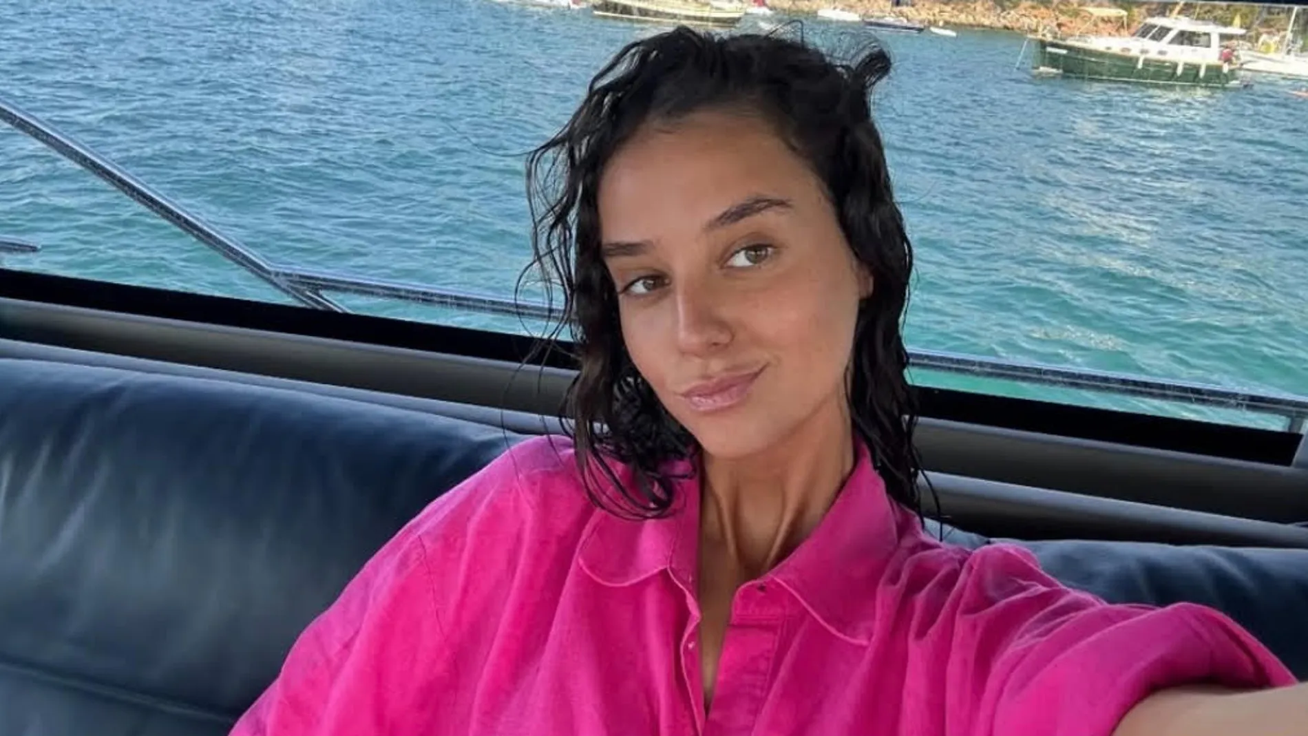El look de Victoria Federica en Mallorca.