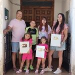 La familia de youtubers Naluchi VLOG encabezada por Luis Redondo y Mayte Torres junto a sus hijos Marina, Luis, Cynthia y Ruth