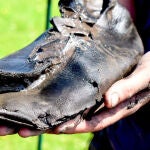 Encuentran unos zapatos gigantes cerca del Muro de Adriano del siglo I d.C. que intrigan a los expertos