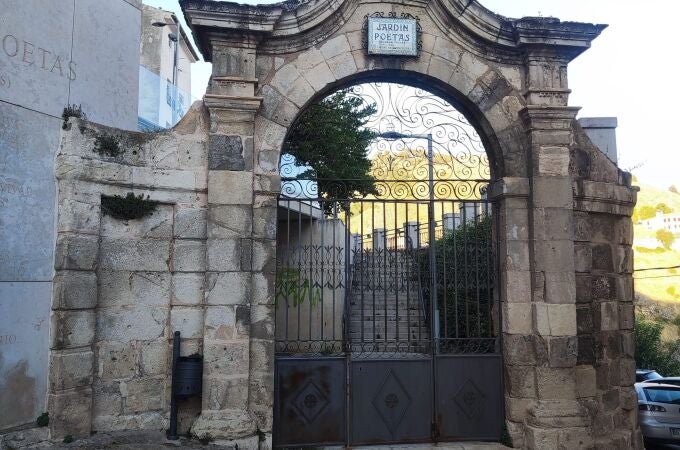 Cuenca en Marcha reclama la rehabilitación y reapertura del Jardín de los Poetas