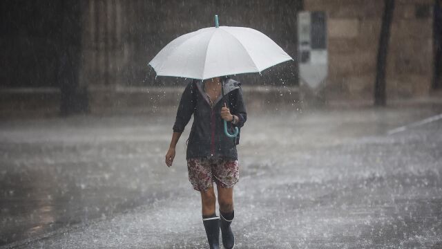 COMUNIDAD VALENCIANA.-Cultura.- Las lluvias obligan a cancelar los conciertos de La Pelona y el tributo a Queen de este jueves en la Gran Fira