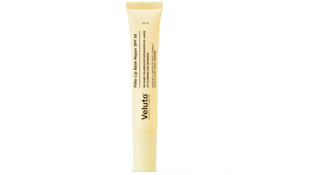 Bálsamo labial con SPF50.